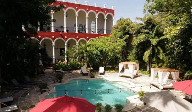 Rent the full Mansion Villa Merida