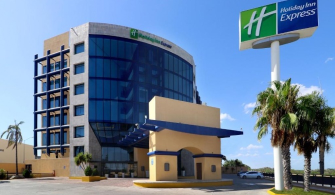 Holiday Inn Express Nuevo Laredo, an IHG Hotel