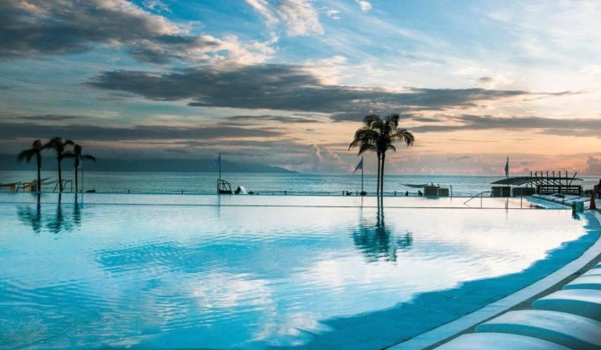 AMAZING BEACH FRONT - ACQUA NUEVO VALLARTA - MX