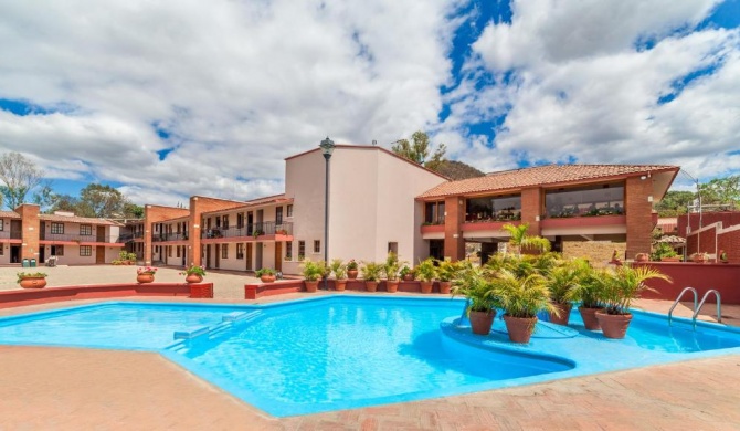 Villas del Sol Hotel & Bungalows