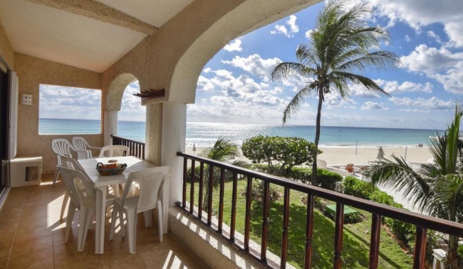 Panoramic Ocean Views 3 Bedr for 9 guests Spacious Condo XH7123