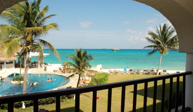 Reduced Rates Book now to get the Best Price for Ocean Views and Pool XH7103