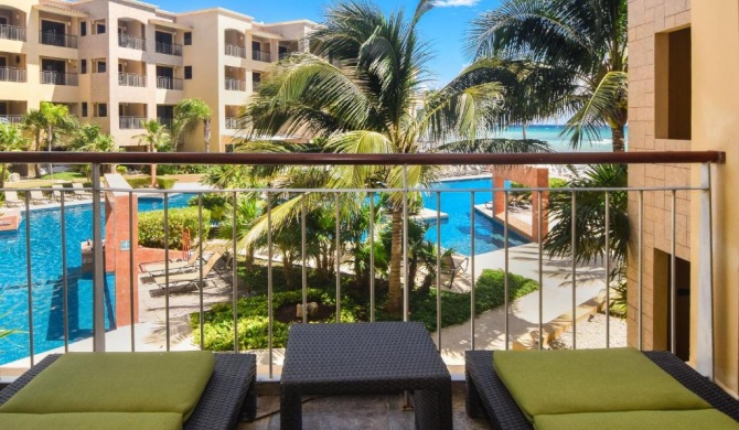 Super Affordable Rates on Oceanfront Comfort at El Faro Reef 204