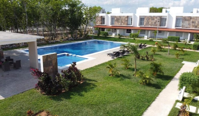 Villa familiar en Playa del Carmen con alberca