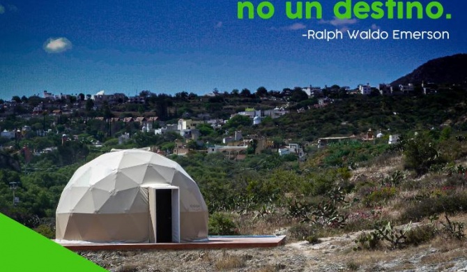 Cool Glamping Bernal