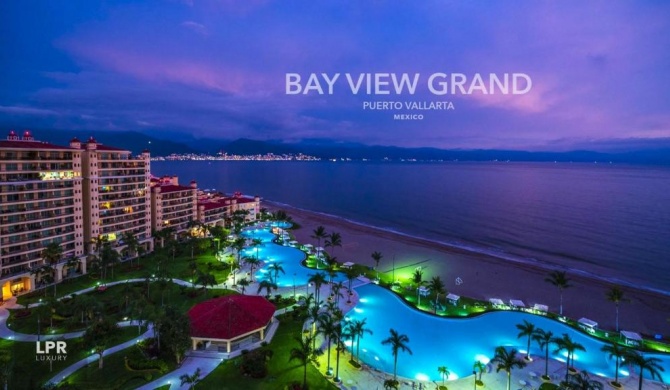 Paradise apartment, private beach condo Bay View Grand