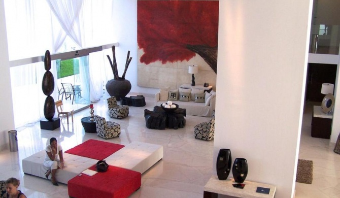 Peninsula Puerto Vallarta, great oceanview apartment.