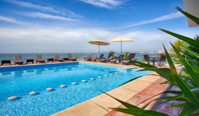 The Paramar Beachfront Boutique Hotel With Breakfast Included - Downtown Malecon