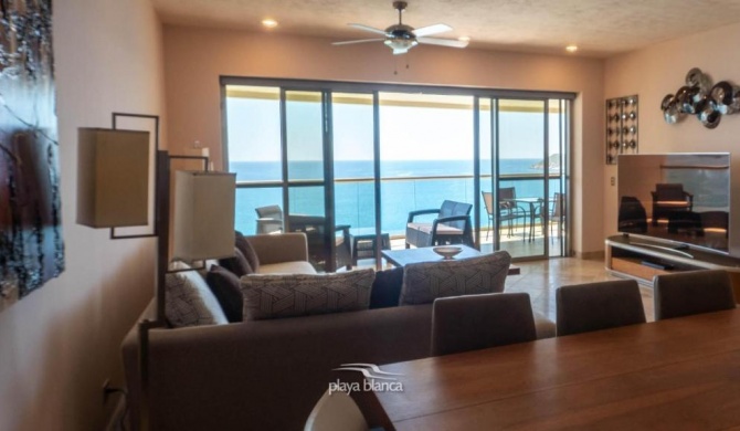 Private Patio Condo in Playa Blanca