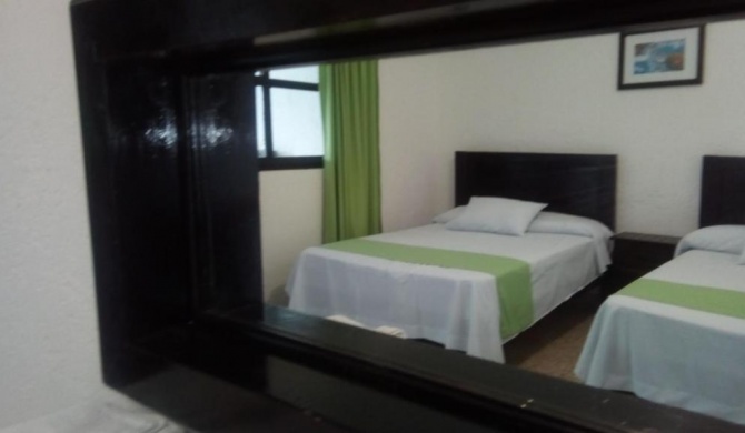 Hotel D'Lina Princess Suites