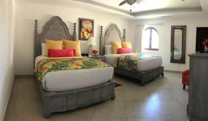 2BR Luxury Villa Sleeps 8 Guest in Cabo