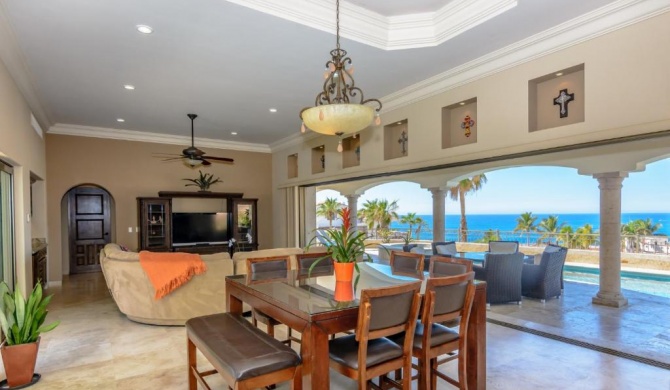 Cabo Hacienda with Concierge, Private Pool and Beach!