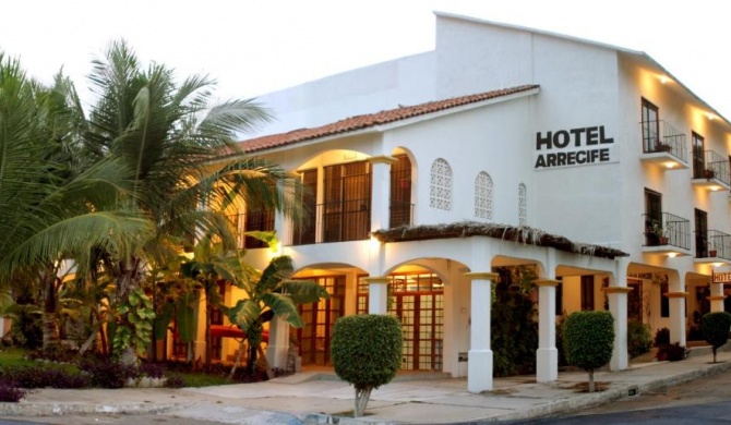 Hotel Arrecife Huatulco Plus