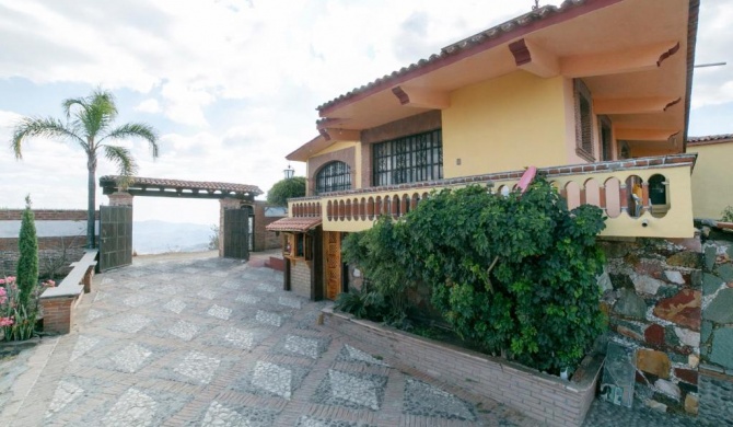 Hotel Colonial Taxco