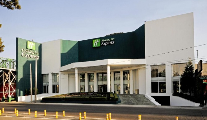 Holiday Inn Express Toluca, an IHG Hotel