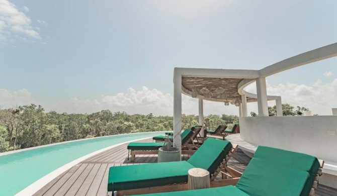 Beautiful & Fully-Equipped Apartment In Tulum Rooftop Pool, Terrace & Lounge Area