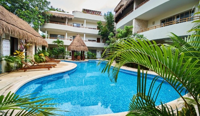 CASA MARGARITA- 5 min to the beach & pool & jacuzzi