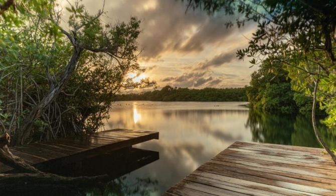 Yaxchen Tulum Eco Lodge & Cenote