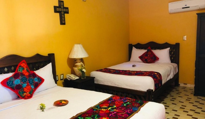 Camino Mexicano Hotel & Resort