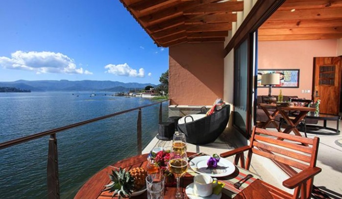 Hermosa Casa en Valle de Bravo