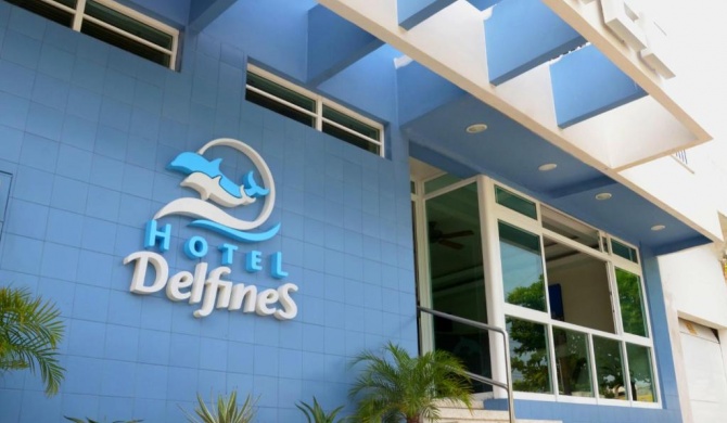 Hotel Delfines