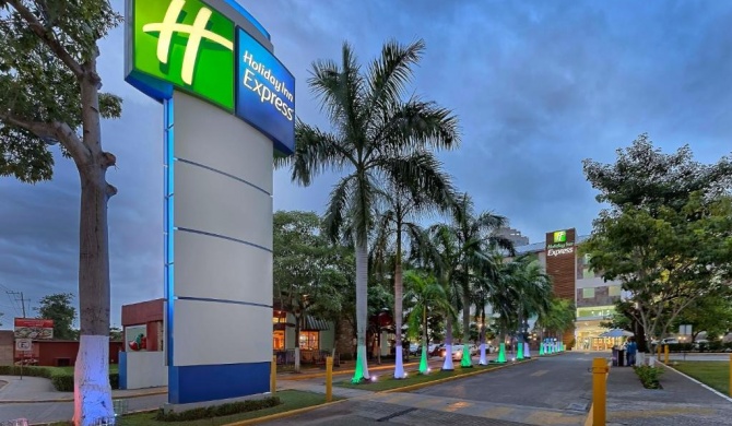 Holiday Inn Express Villahermosa, an IHG Hotel