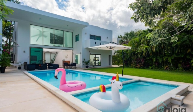 4BR Cozy & Modern Villa w/ private Pool in Cancun