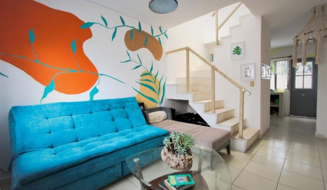 Artistic rooms in Cancun with Wi-Fi Bed and breakfast