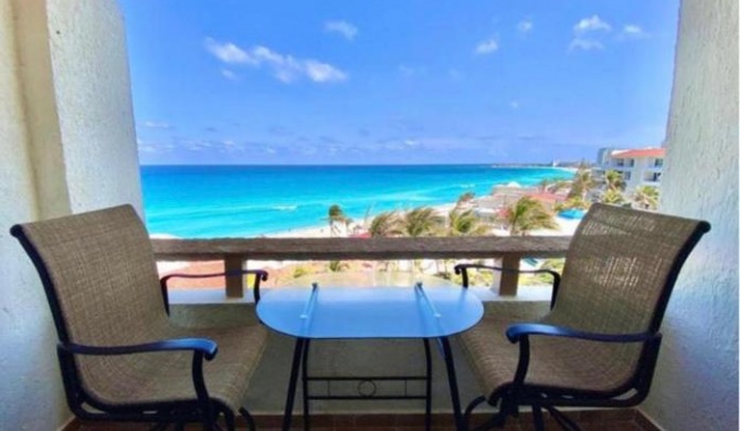 Beachfront apartments Cancun