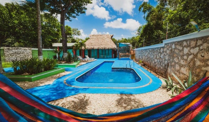 LA PALAPA - beautiful pool home sleeps up to 8