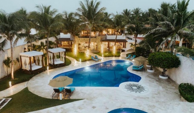 Villa Corona 6 BR Luxury Mansion