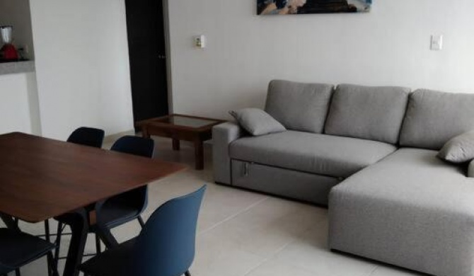 Hermoso departamento en Cancún con alberca