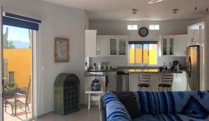 10A - Cerritos Beach Condo, El Pescadero, Baja Sur