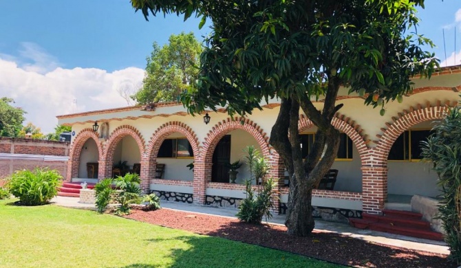 Finca Ybarra, casa de campo