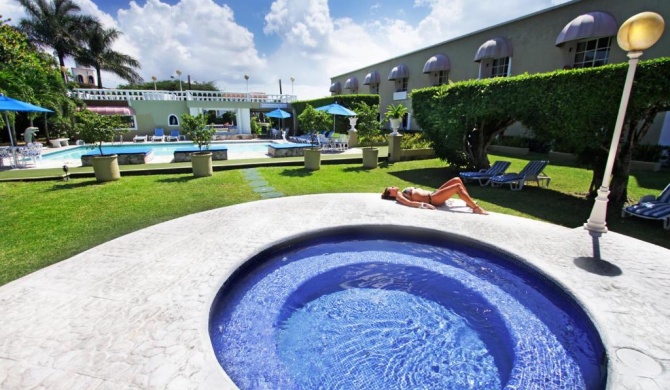 Villablanca Garden Beach Hotel