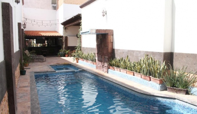 Hotel Rincon Real Suites