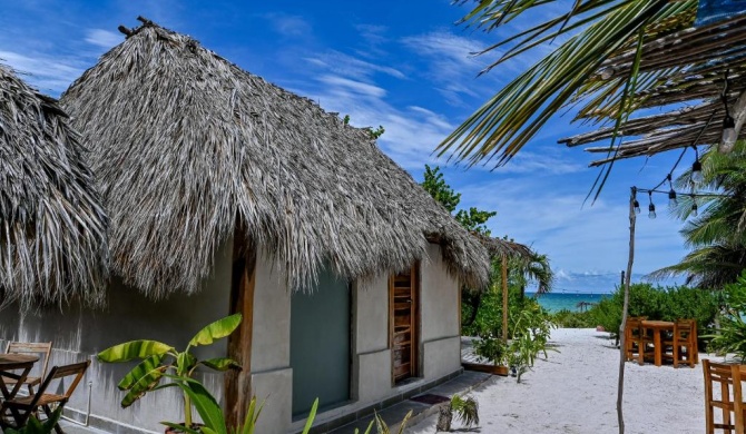 Casa Mate BeachFront Cabañas El Cuyo