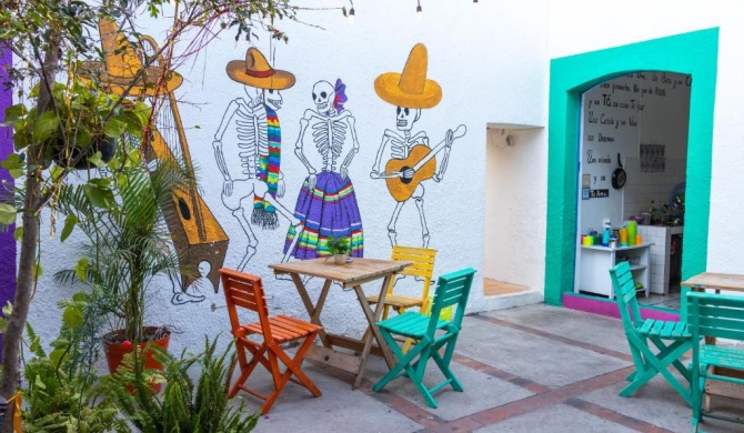 Hostal Casa Colores