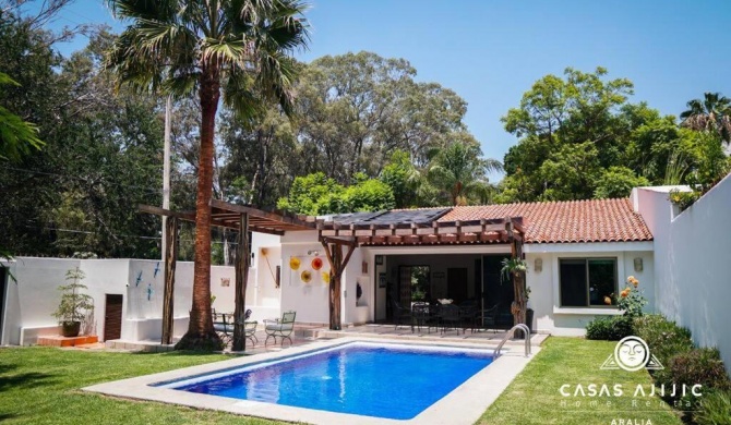 Beautiful 3 Bedroom Villa with Free Parking in La Floresta, Ajijic