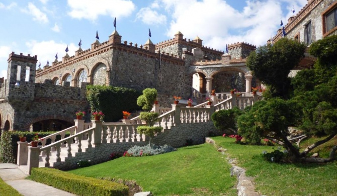 Hotel Castillo de Santa Cecilia