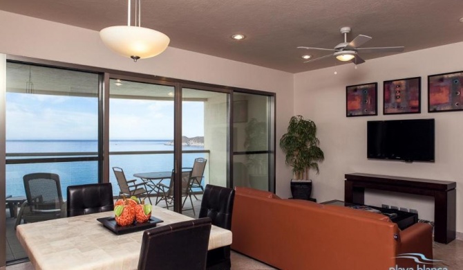 11th Floor Ocean View Playa Blanca Condo