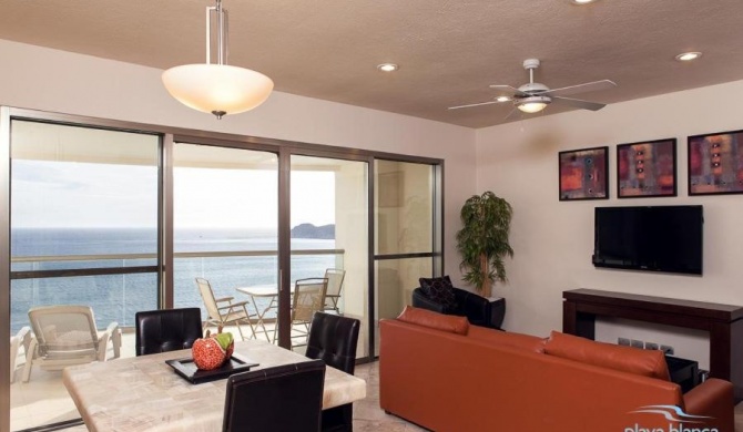 14th Floor Ocean View Playa Blanca Condo