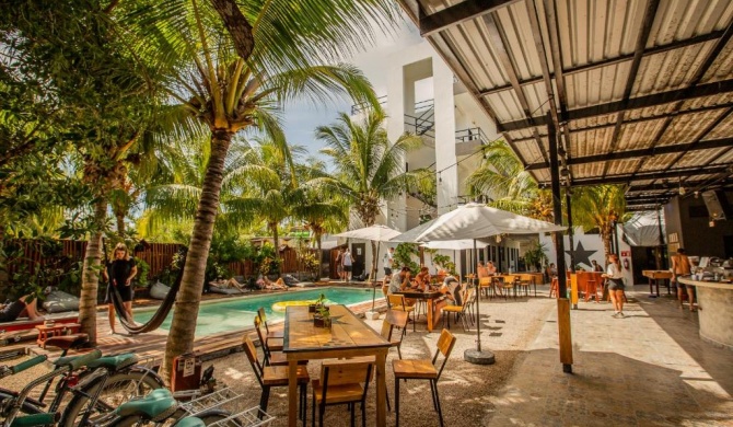 Che Holbox Hostel & Bar Adults Only