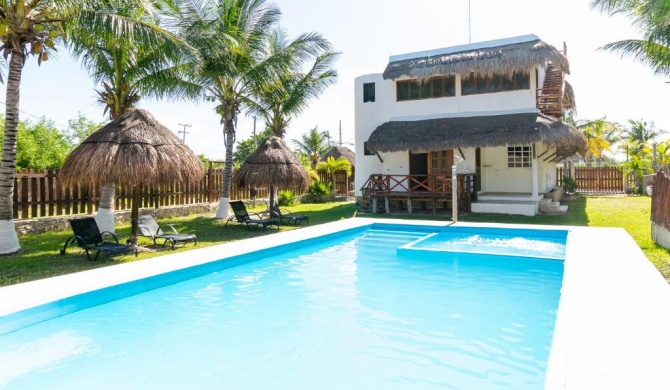 Casa Nino Holbox Villa