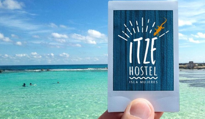 Itzé Hostel