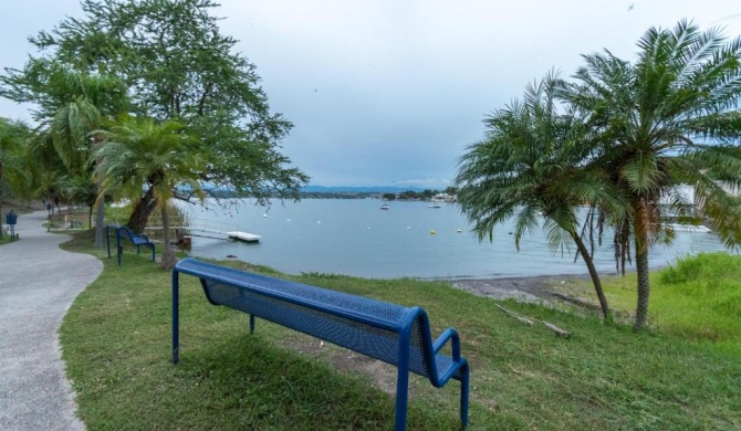 Fascinante Depa vista al lago con Roof Garden en Tequesquitengo