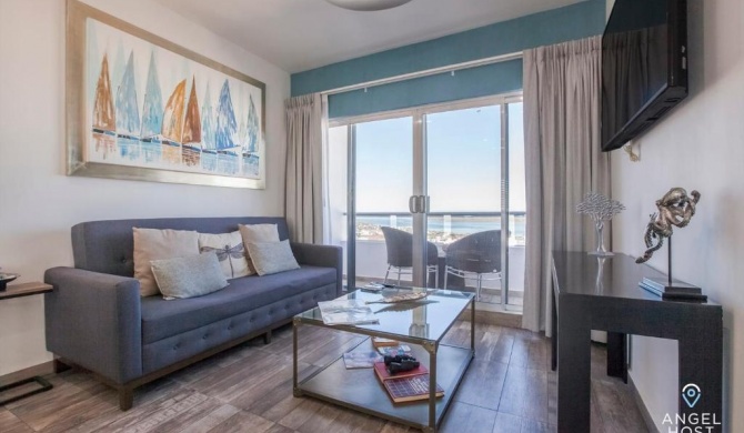 5th Floor Condo with La Paz Bay and Sunset Views Near Malecon!