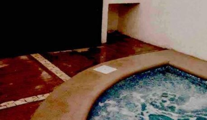 Casa Completa De Descanso Con Jacuzzi