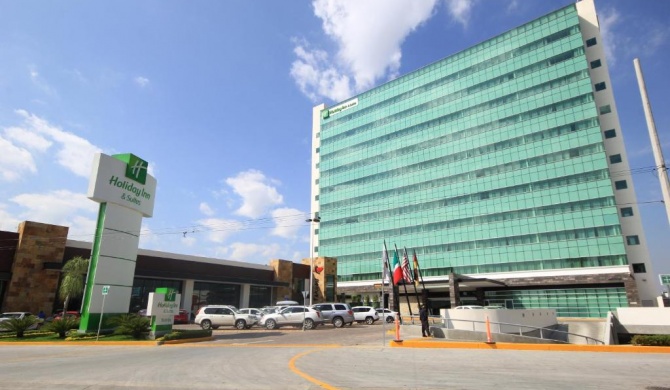 Holiday Inn & Suites Plaza Mayor, an IHG Hotel