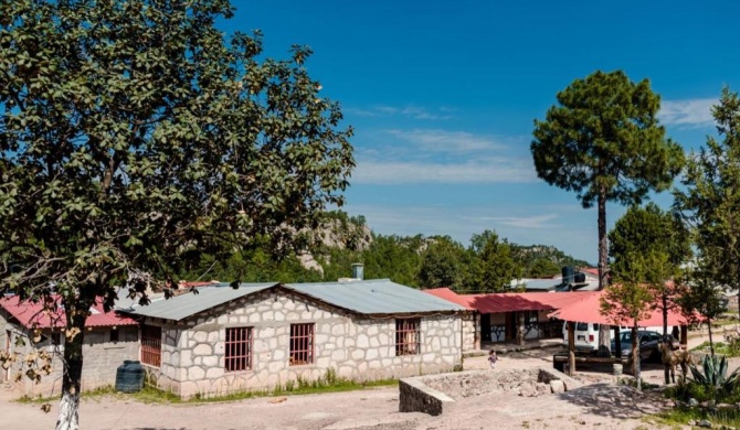 Cabañas De Lolita En Barrancas del cobre